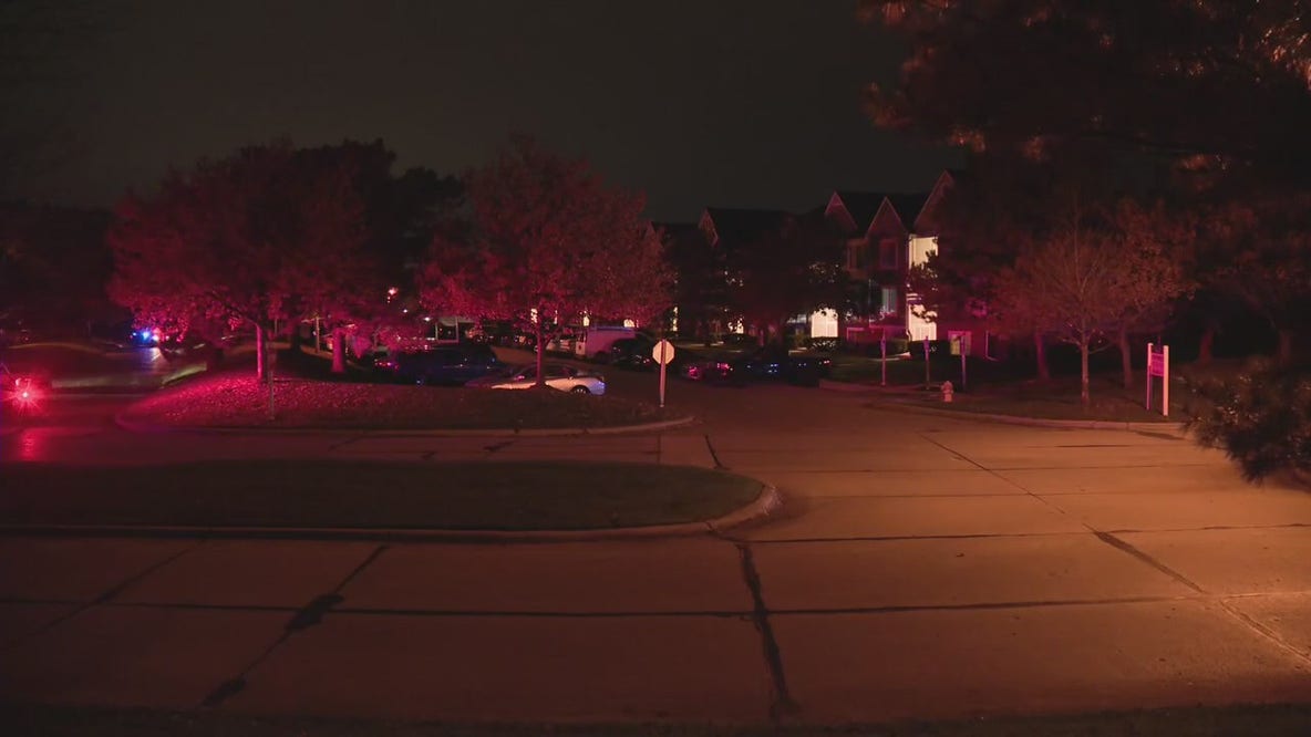 Clinton Township robbery leads to shooting at apartment